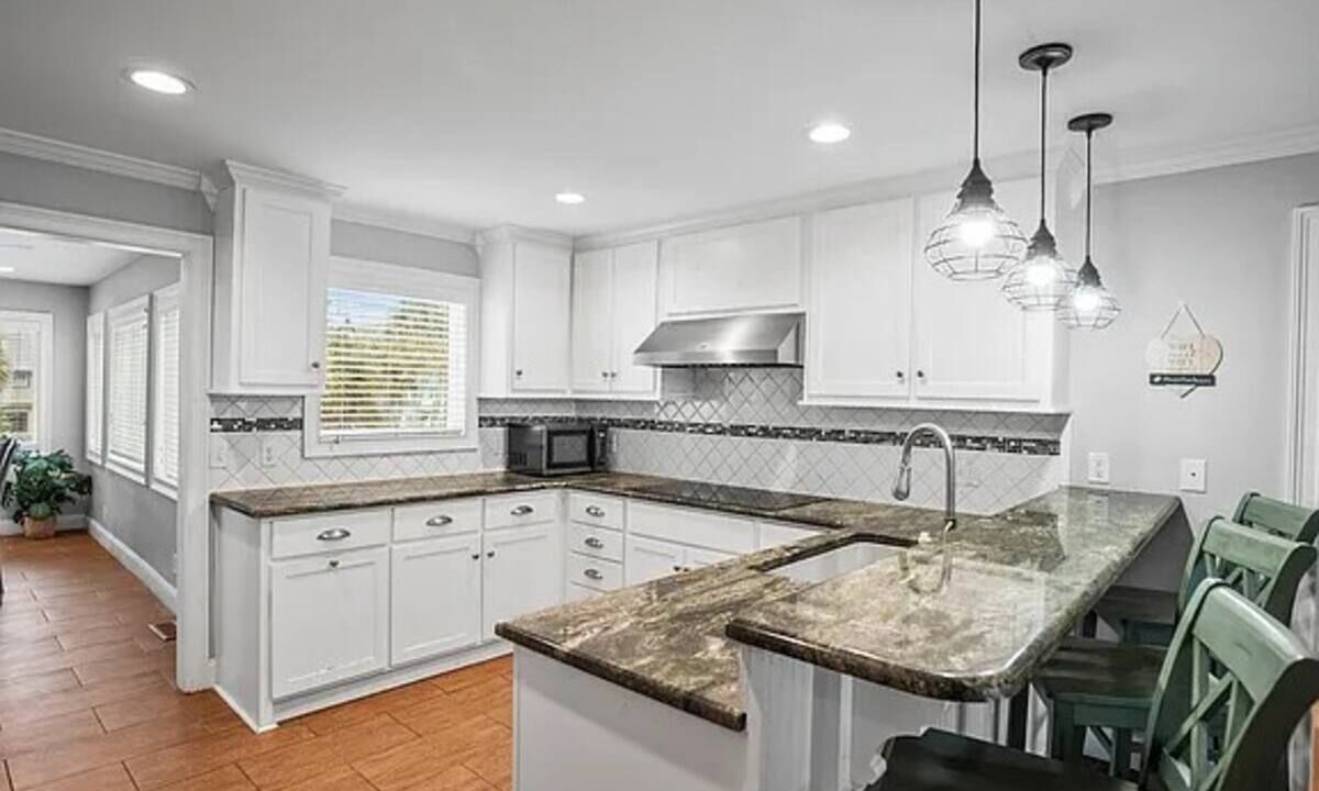 Photo of Kitchen in Saint Helena Island