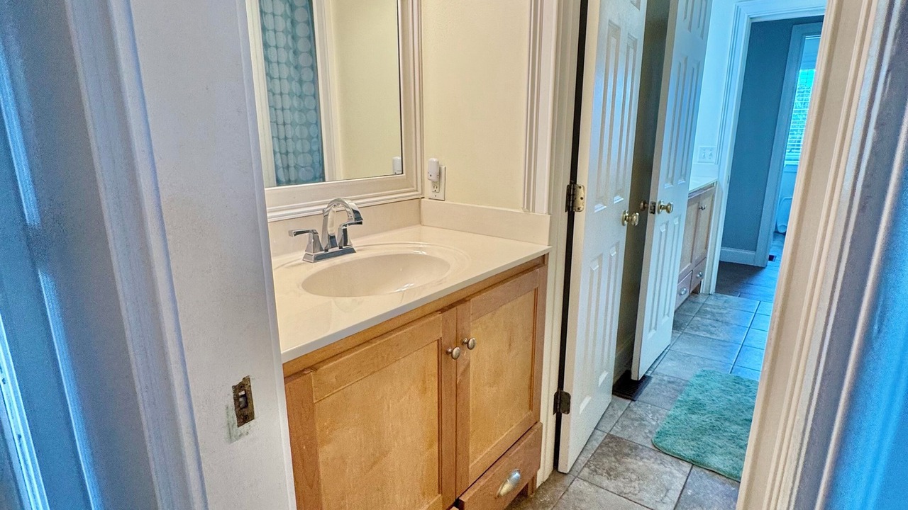 Photo of Bedroom in Saint Helena Island