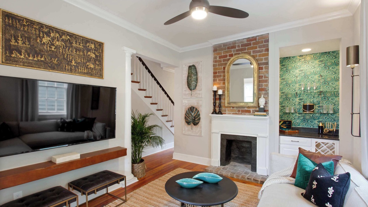 Photo of Livingroom in Beach Institute