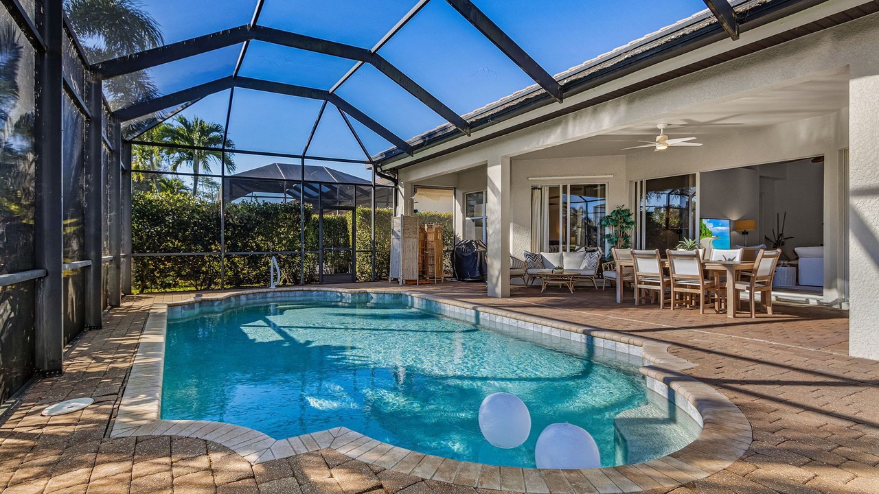 Photo of Outdoor in Naples