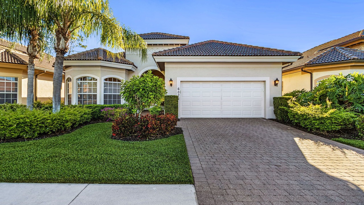 Photo of Outdoor in Naples