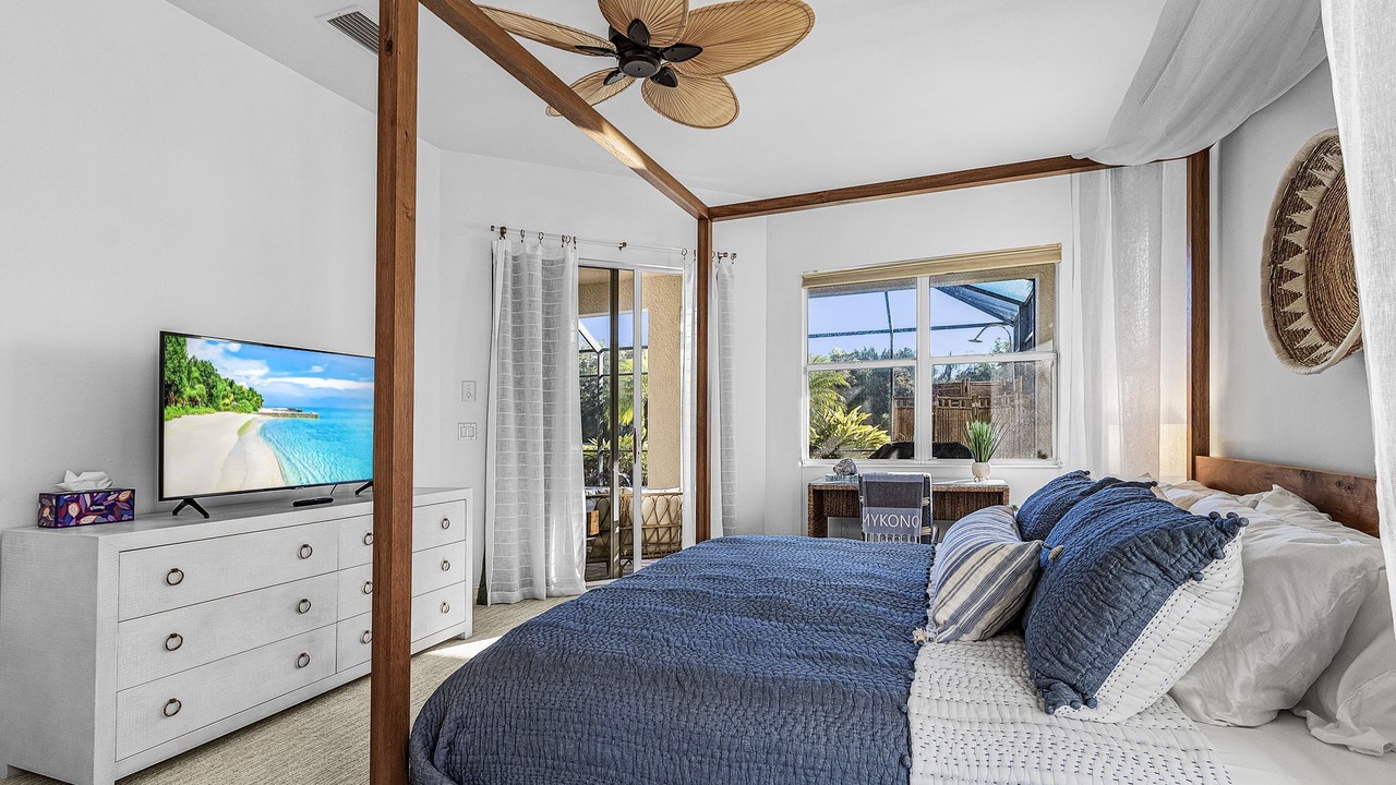 Photo of Bedroom in Naples