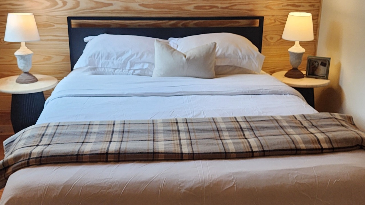 Photo of Bedroom in Leesville