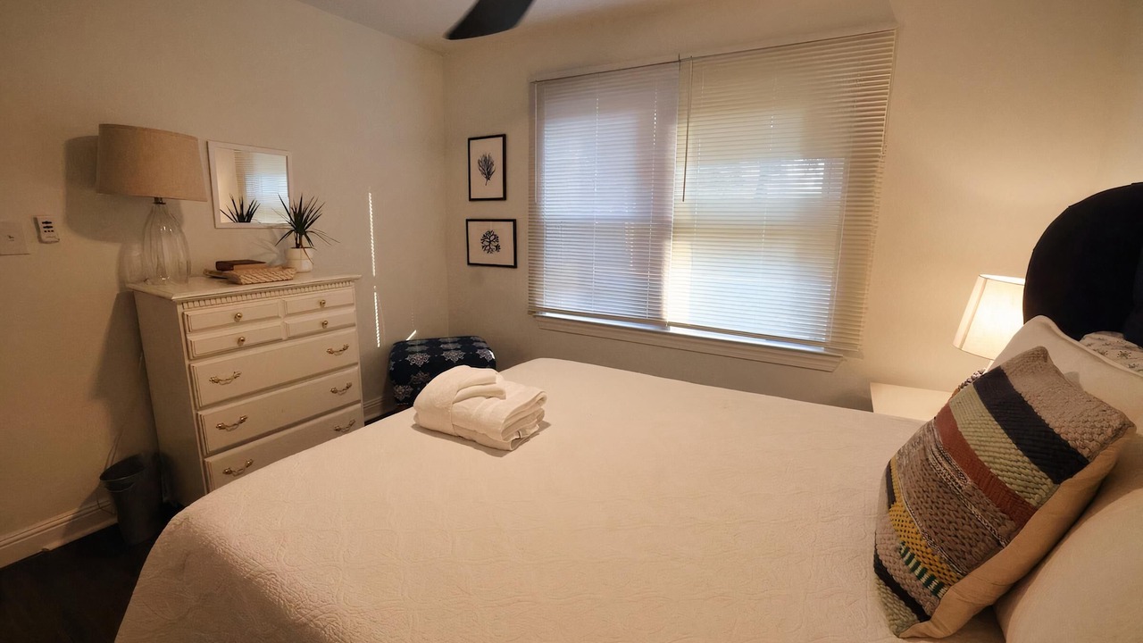Photo of Bedroom in Charleston