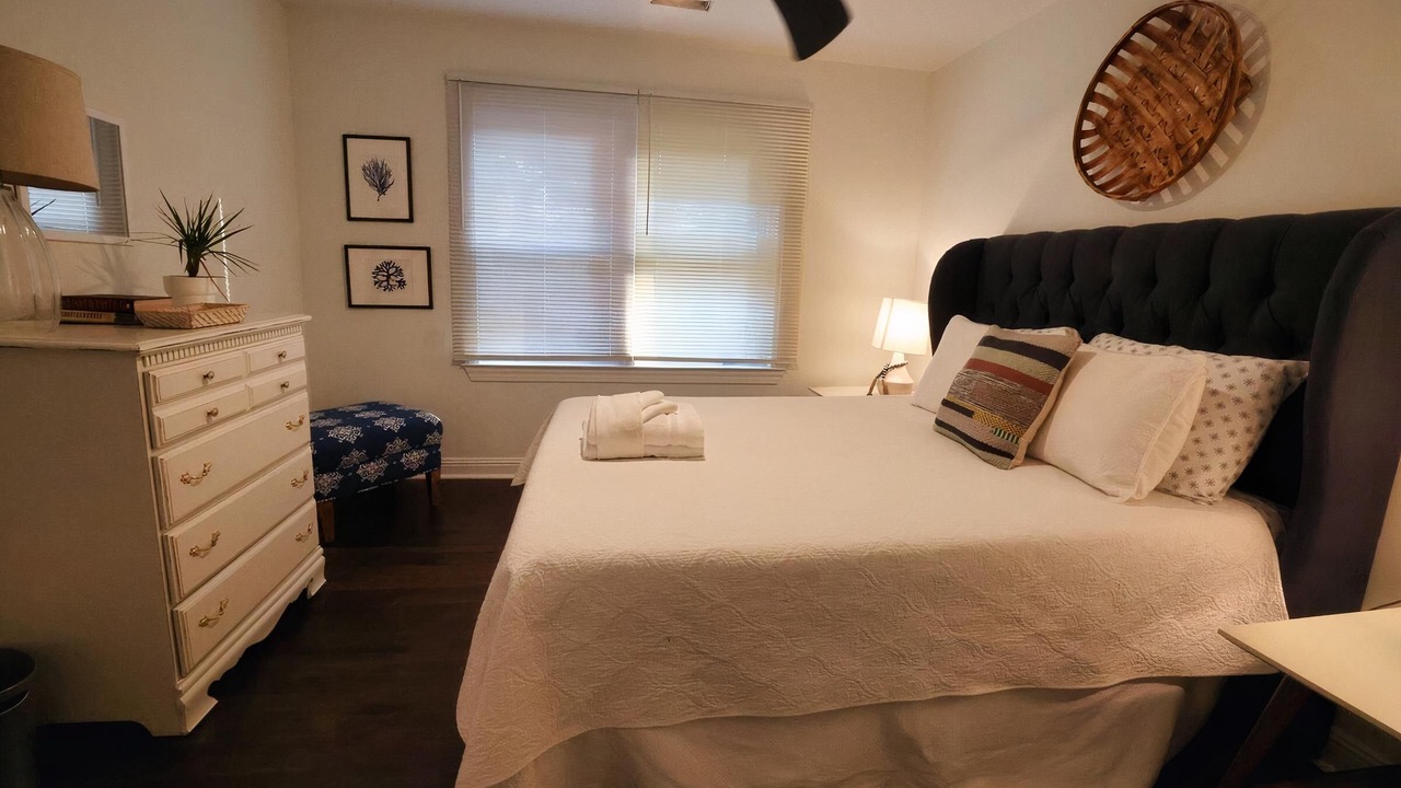 Photo of Bedroom in Charleston