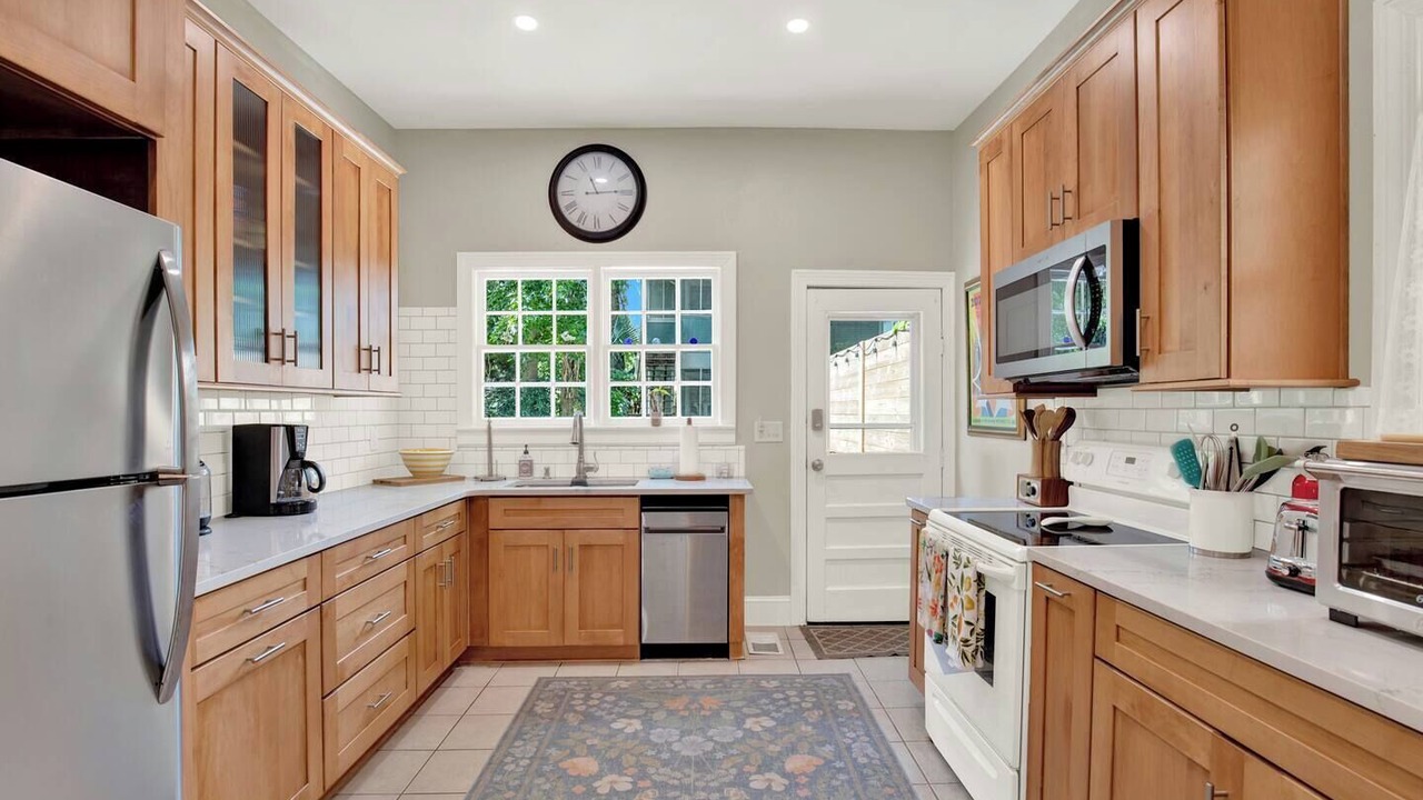 Photo of Kitchen in Thomas Square