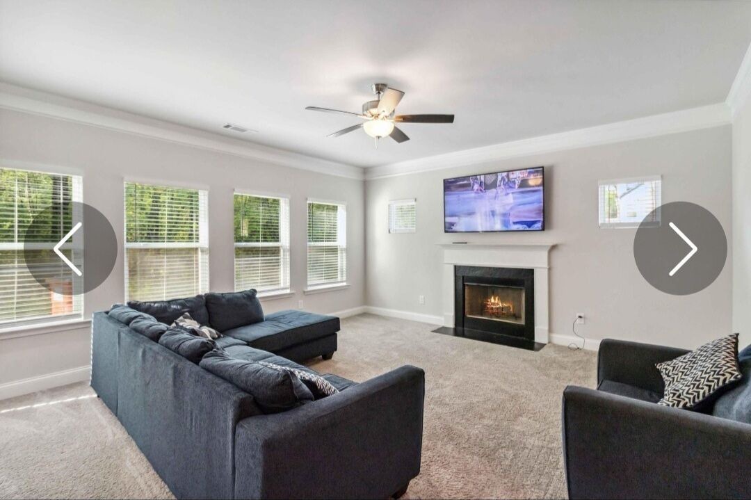 Photo of Livingroom in Jackson County