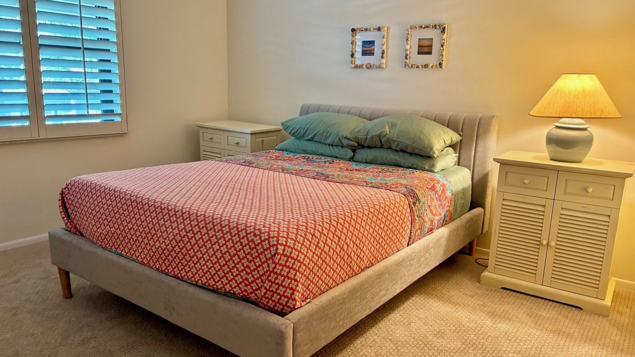 Photo of Bedroom in Indian River Shores