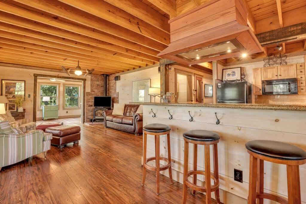 Photo of Bedroom in Daufuskie Island