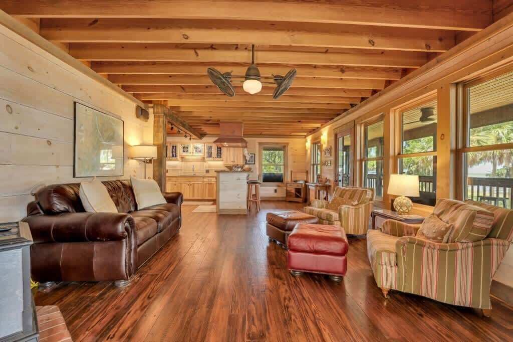 Photo of Livingroom in Daufuskie Island