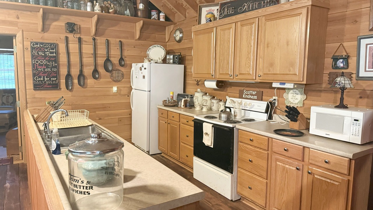 Photo of Kitchen in Tifton