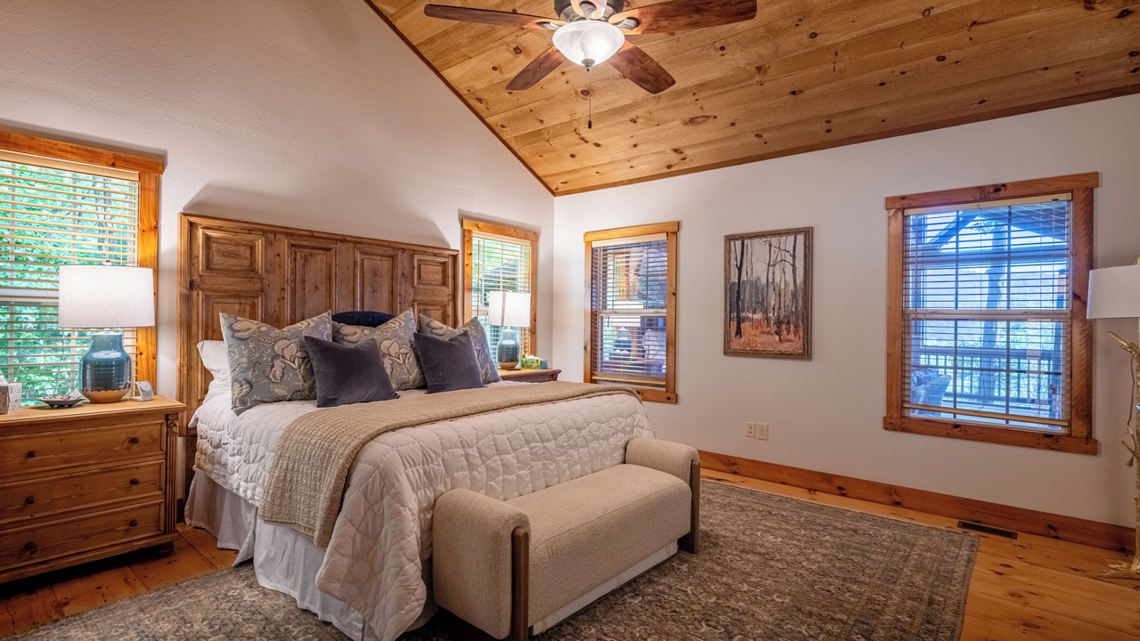 Photo of Bedroom in Sapphire