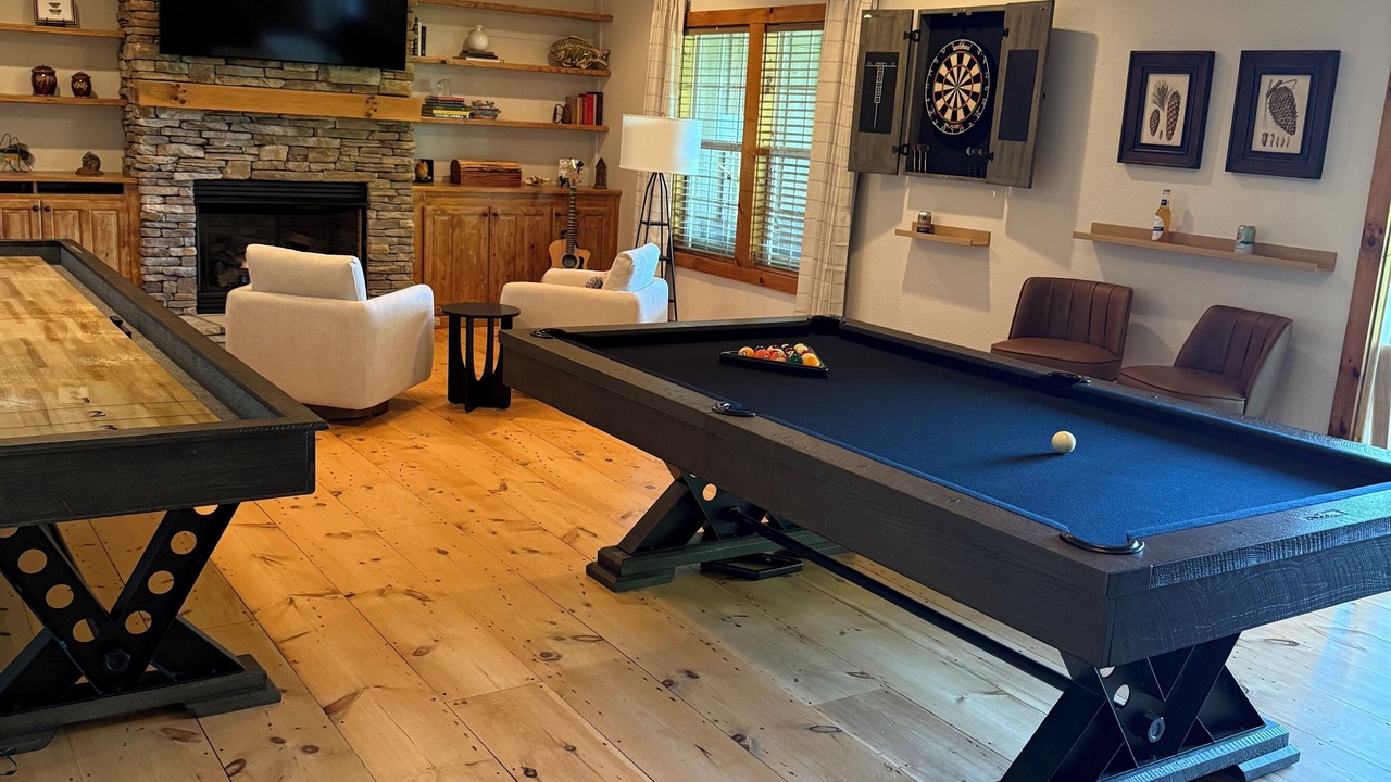 Photo of Livingroom in Sapphire
