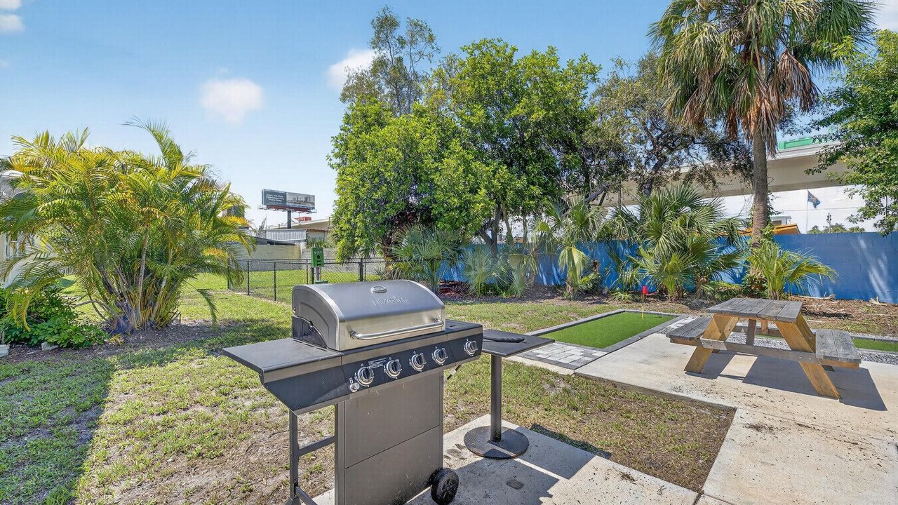 Photo of Outdoor in Sun Bay South