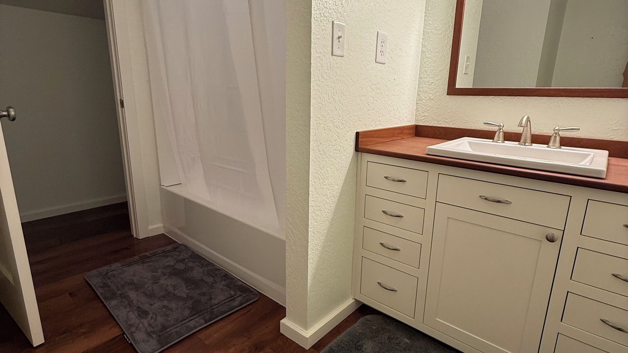 Photo of Bathroom in Eden