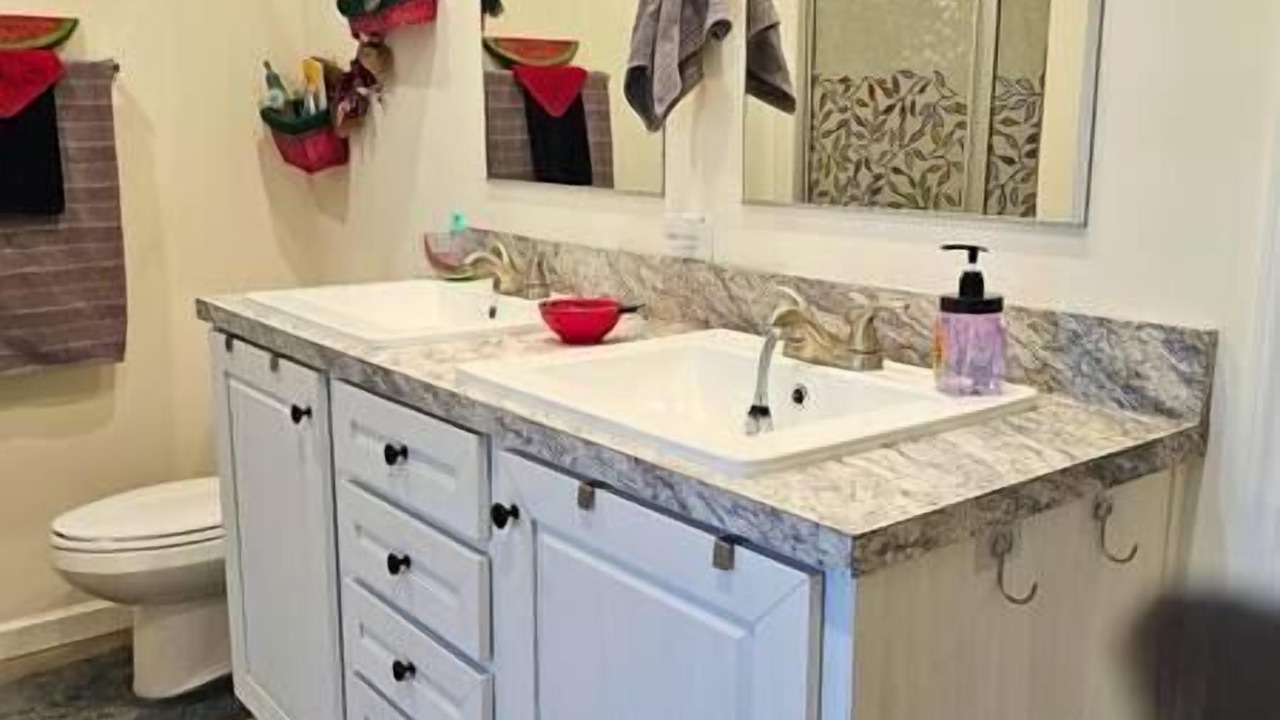 Photo of Bathroom in South Carolina Lakes & Blackwater Rivers