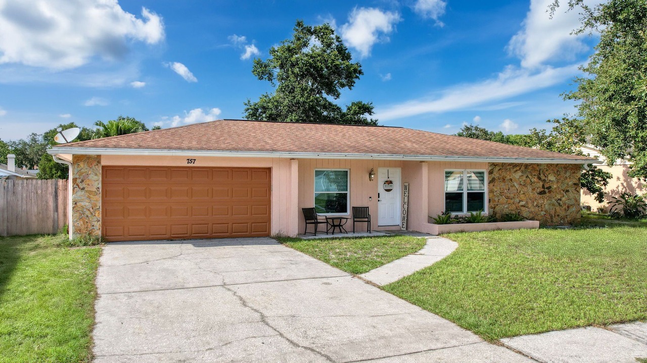 Photo of Outdoor in Bloomingdale