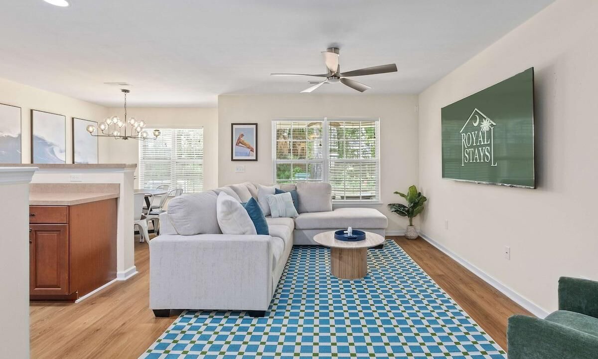 Photo of Livingroom in Charleston