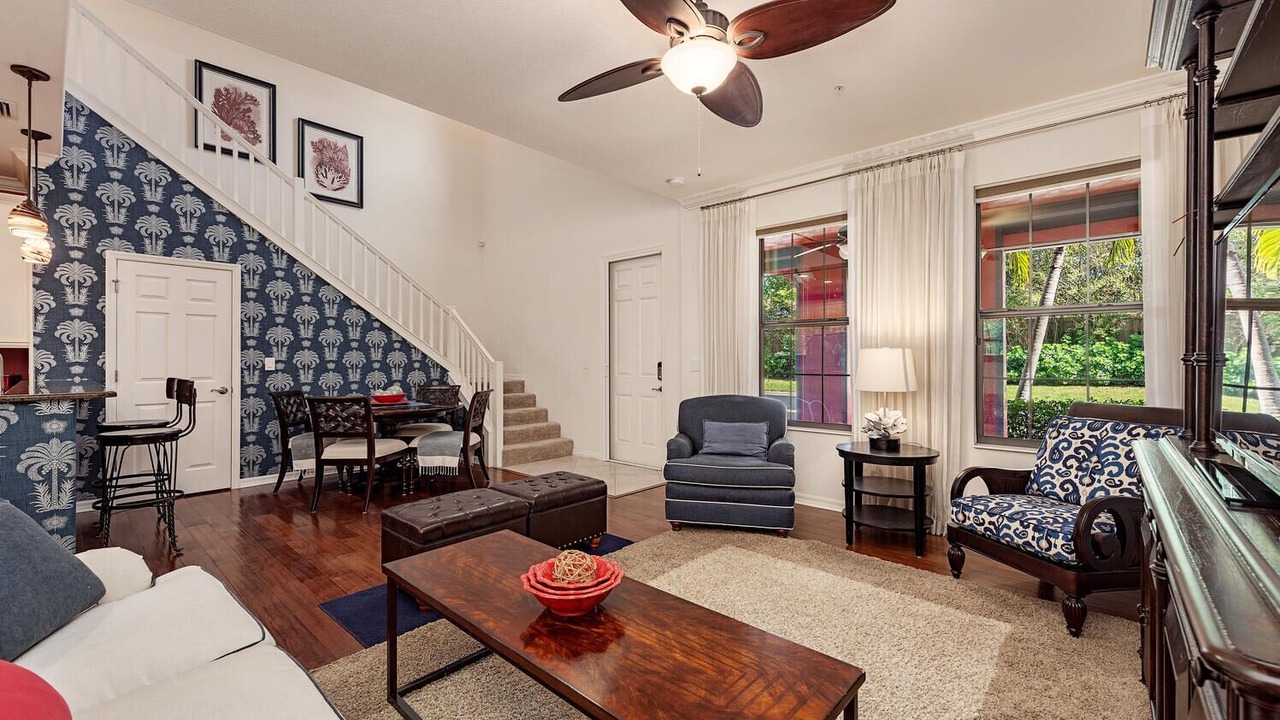 Photo of Livingroom in Flamingo Fairways