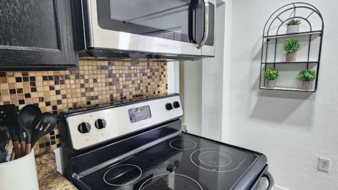 Photo of Kitchen in Northwest Orlando