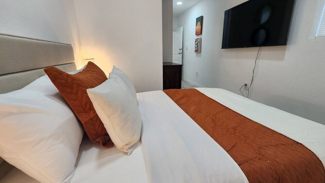 Photo of Bedroom in Northwest Orlando
