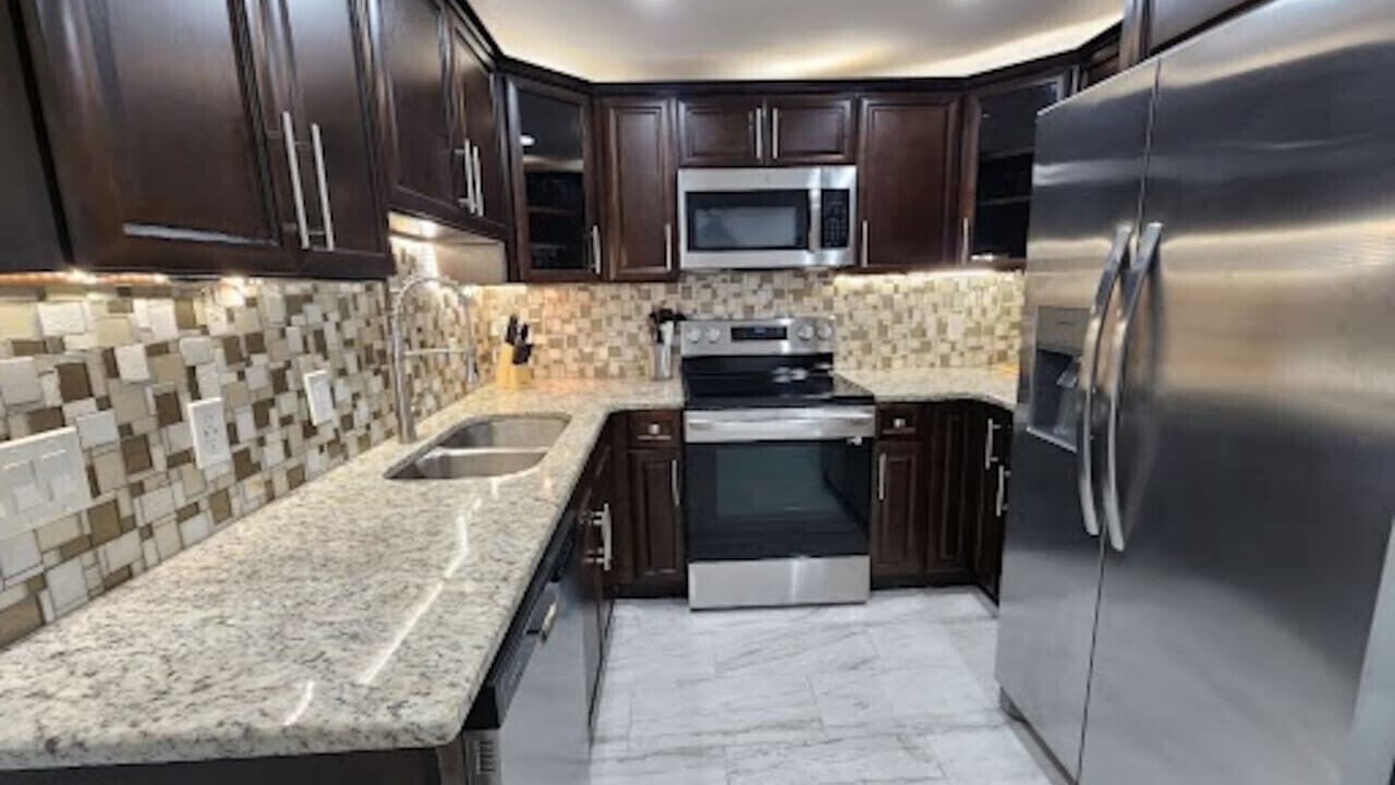Photo of Kitchen in Fairview Shores