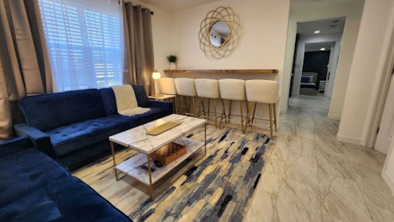 Photo of Livingroom in Fairview Shores