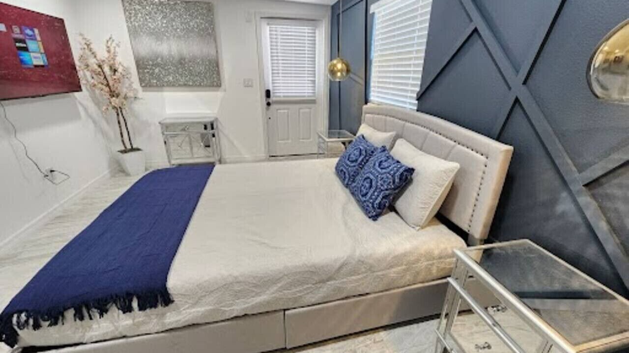 Photo of Bedroom in Fairview Shores
