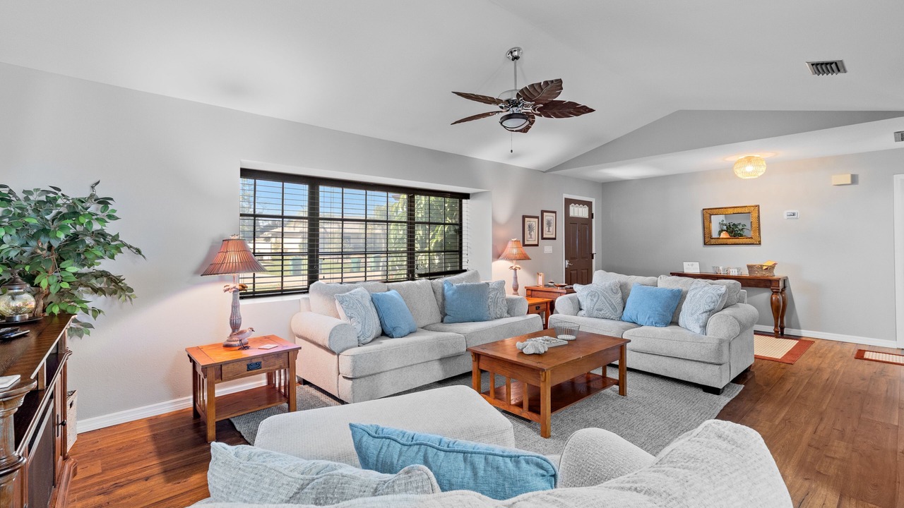 Photo of Livingroom in Port Charlotte
