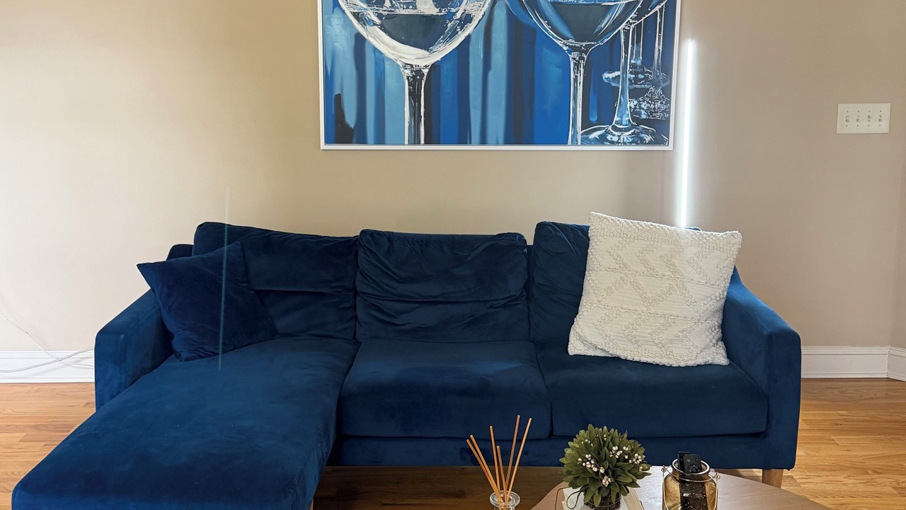 Photo of Livingroom in Northwest Raleigh