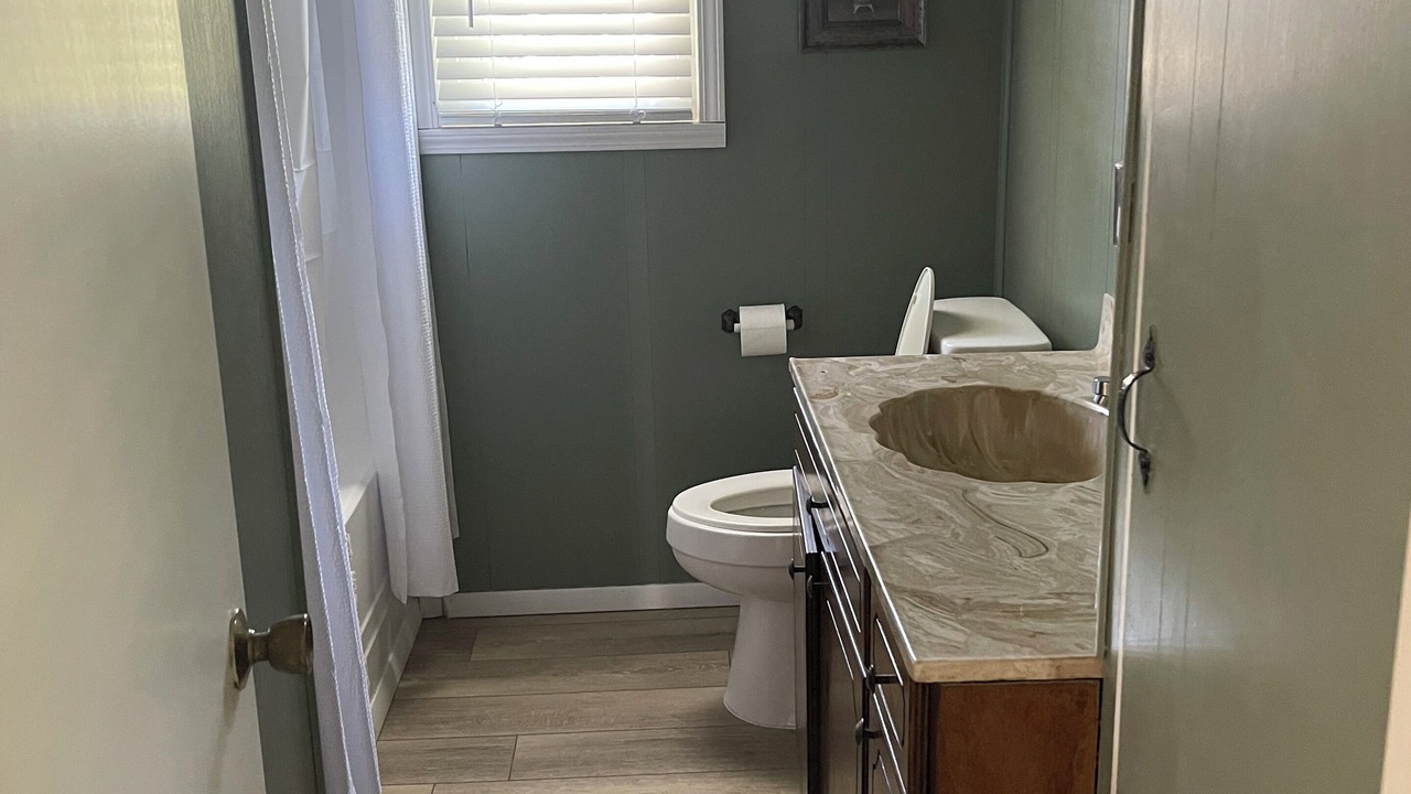 Photo of Bathroom in Coffee County