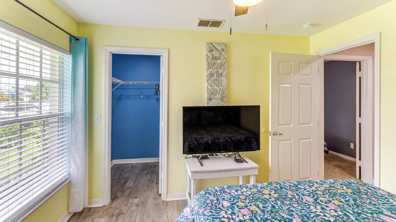 Photo of Bedroom in Vero Lake Estates