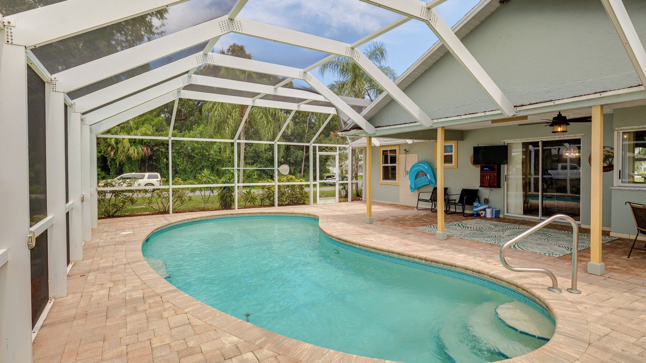 Photo of Outdoor in Sebastian Highlands
