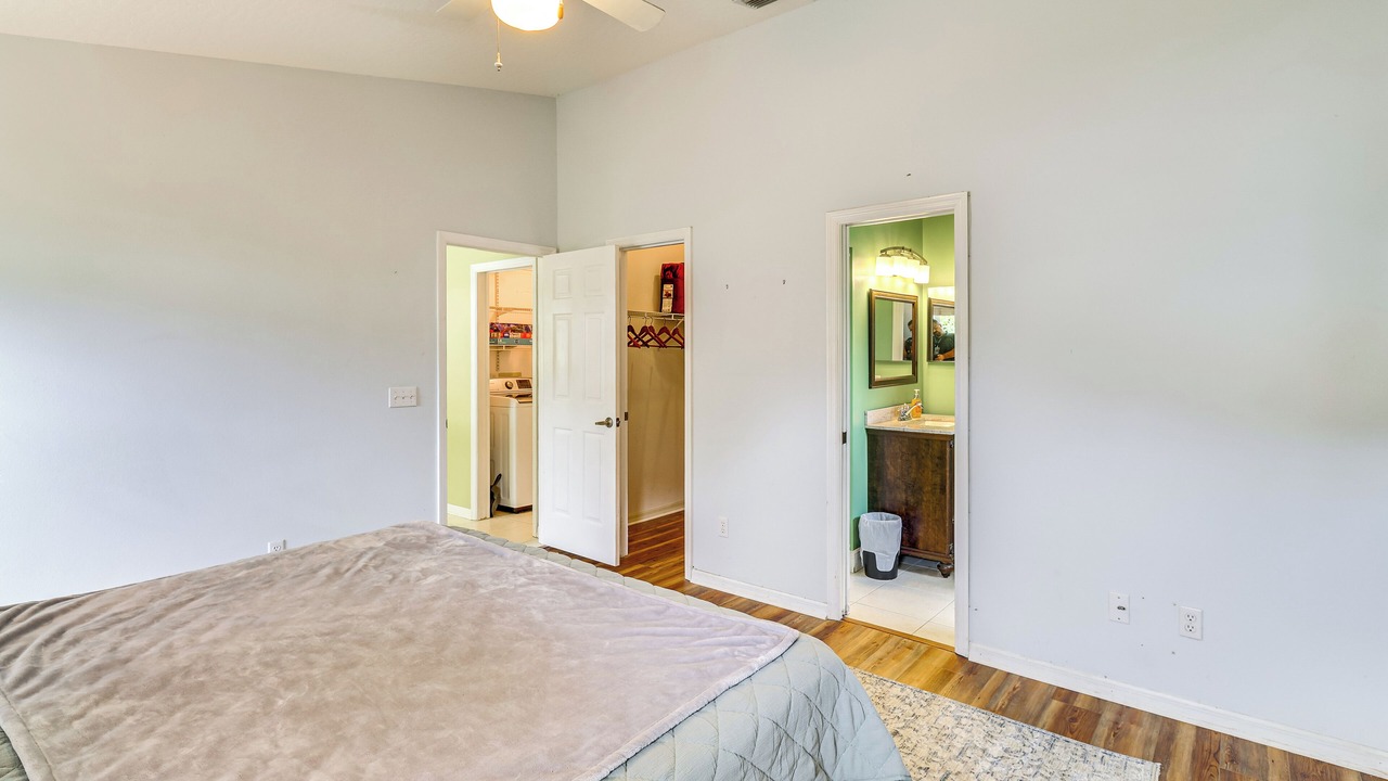 Photo of Bedroom in Sebastian Highlands