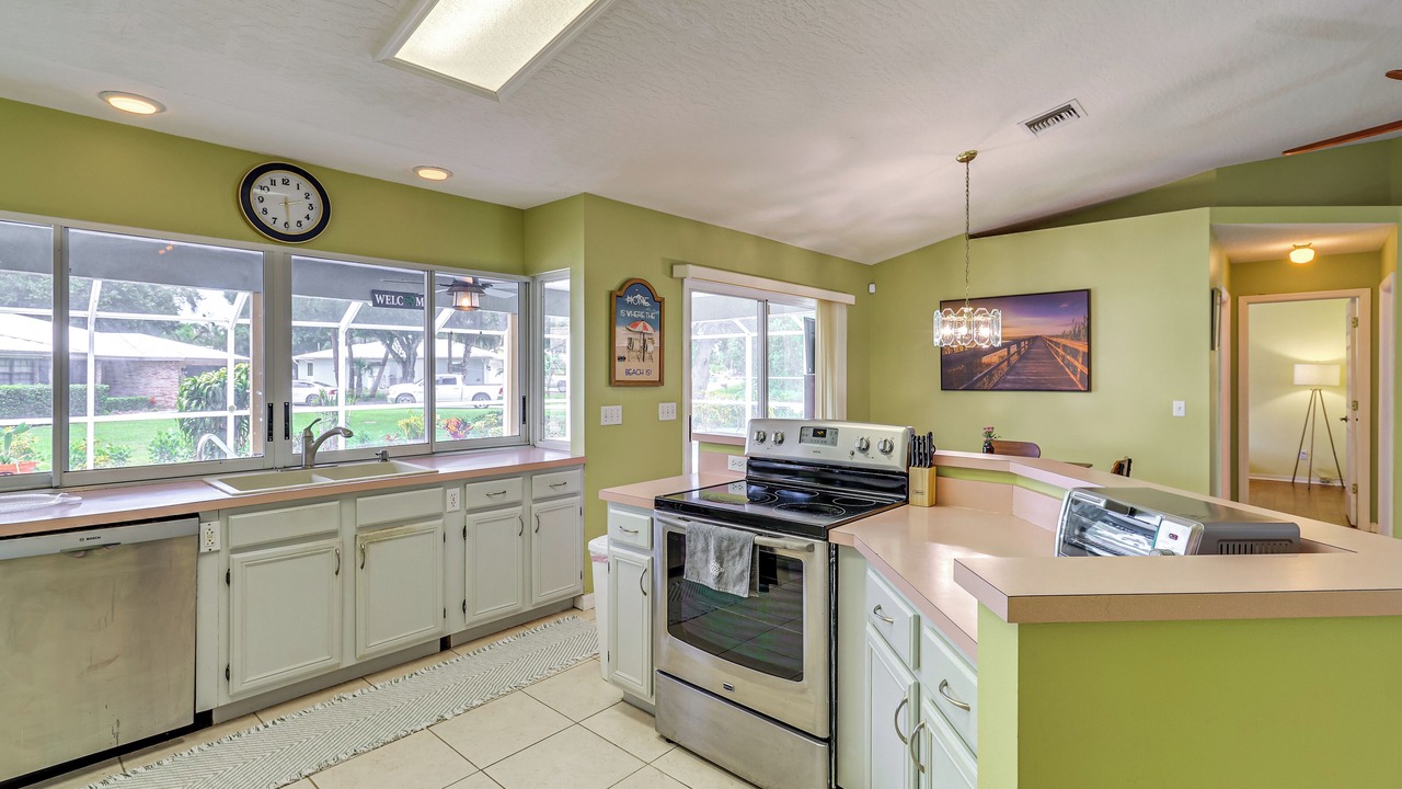 Photo of Kitchen in Sebastian Highlands