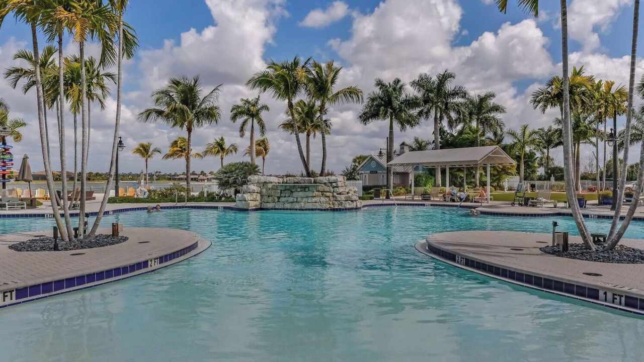 Photo of Outdoor in Naples