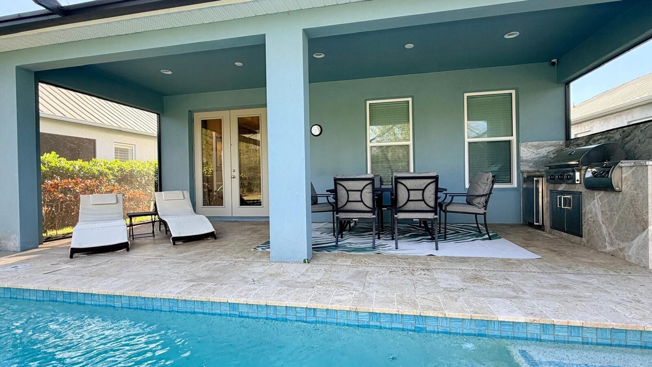 Photo of Outdoor in Naples