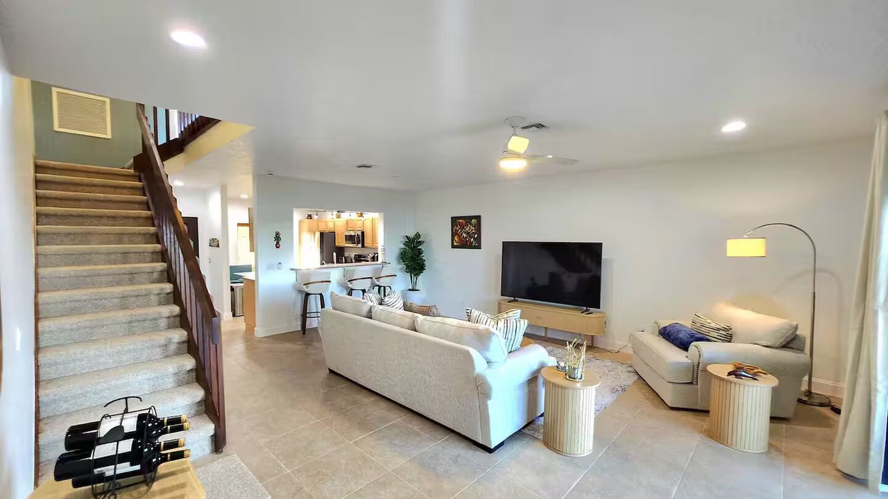 Photo of Livingroom in New Melbourne Beach