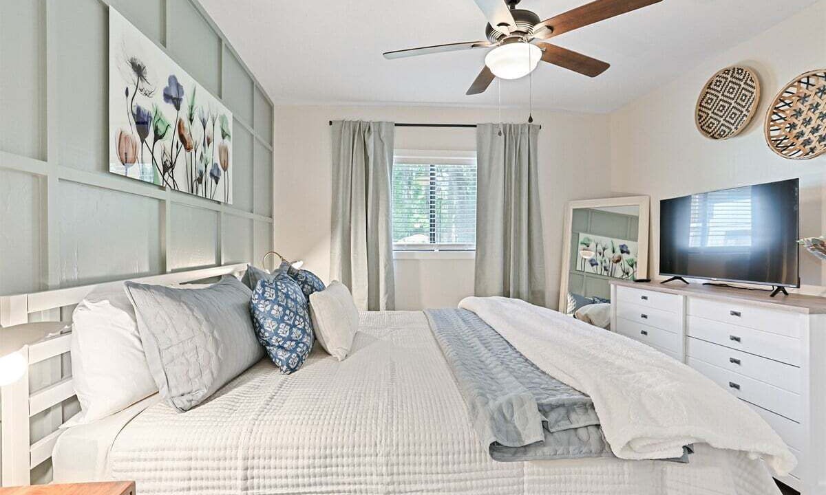Photo of Bedroom in Montgomery