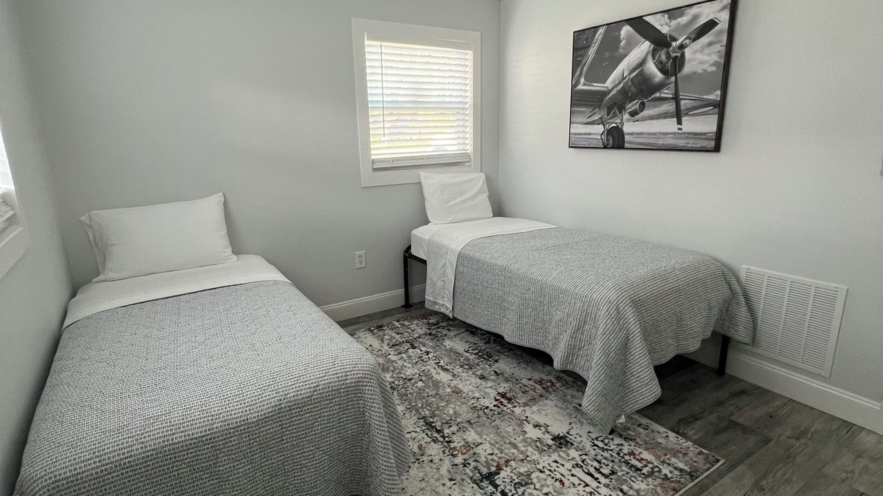 Photo of Bedroom in Plantation Estates