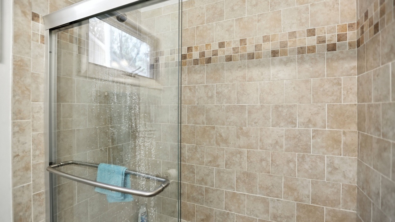 Photo of Bathroom in Tarpon Pond
