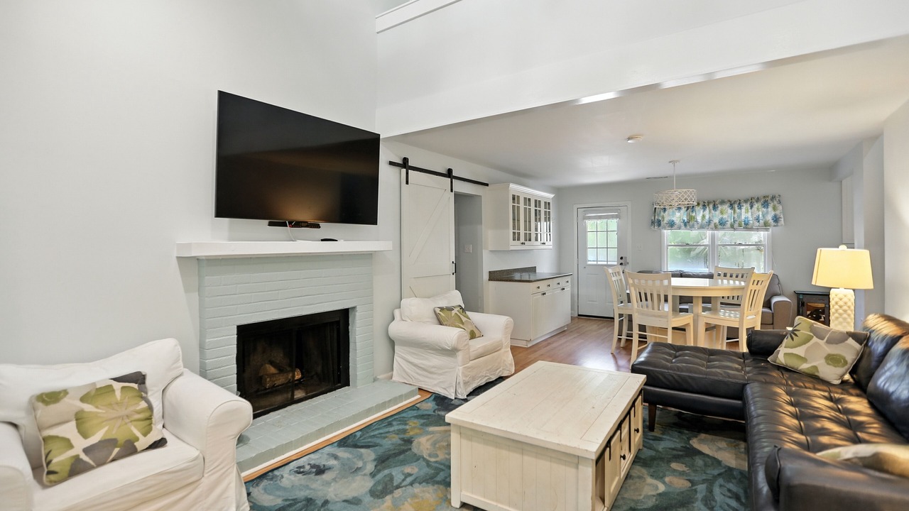 Photo of Bedroom in Tarpon Pond