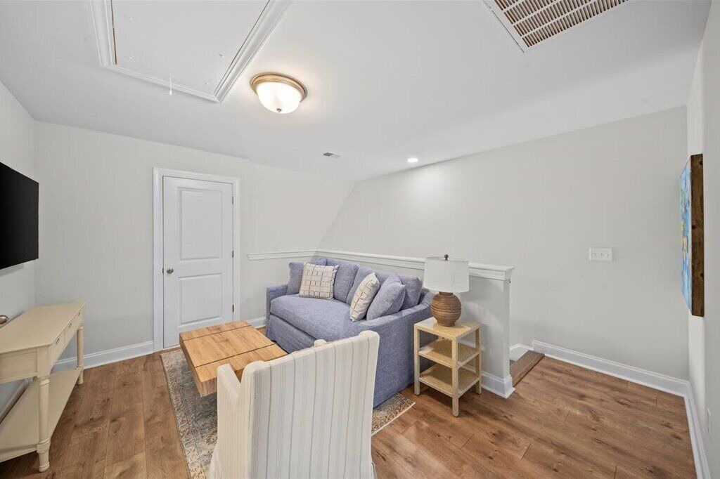 Photo of Livingroom in Greenwood