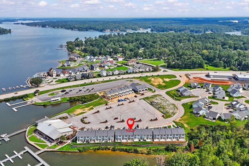 Photo of Outdoor in Greenwood