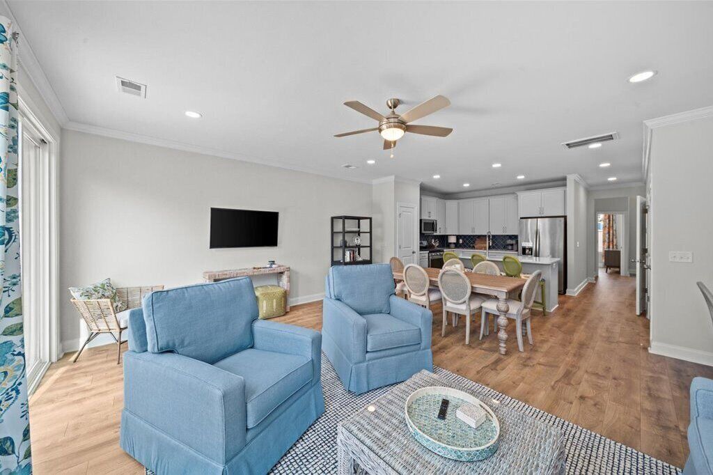 Photo of Livingroom in Greenwood