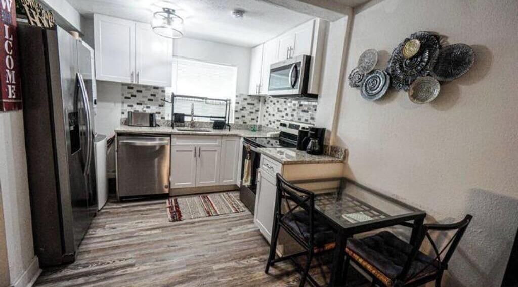 Photo of Kitchen in Crescent Heights