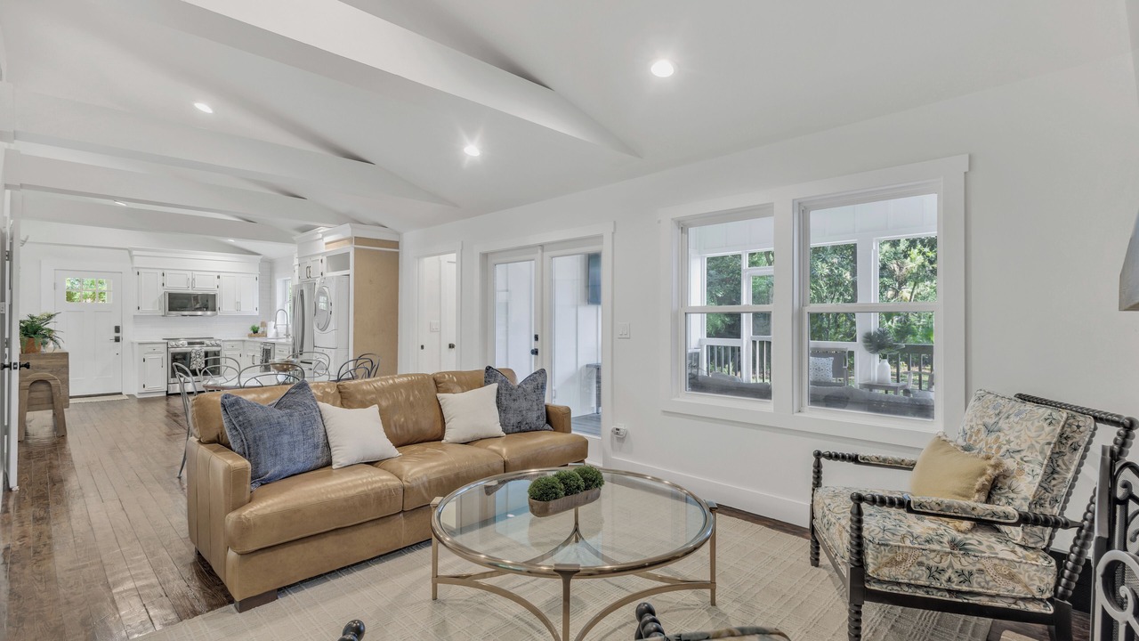 Photo of Livingroom in Olde Town