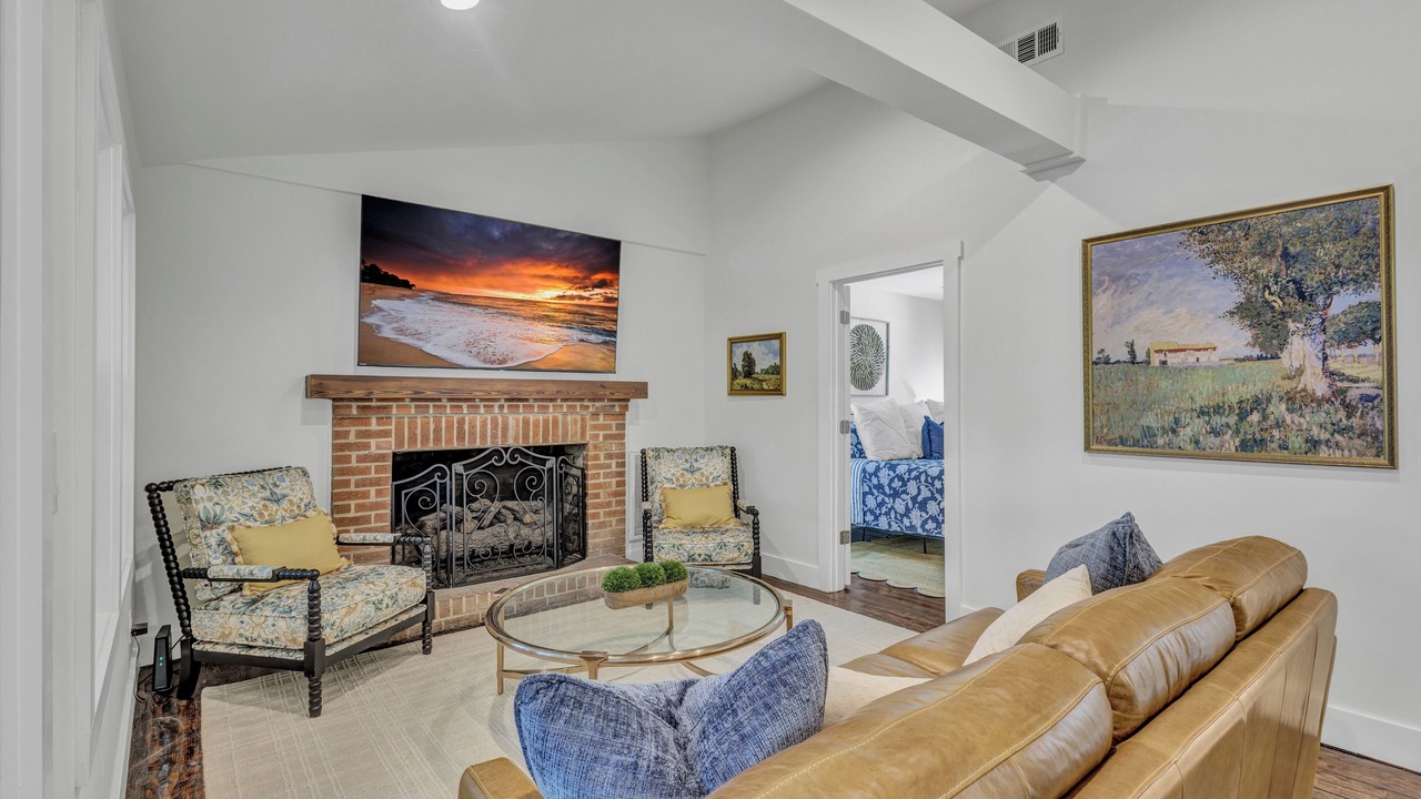 Photo of Livingroom in Olde Town
