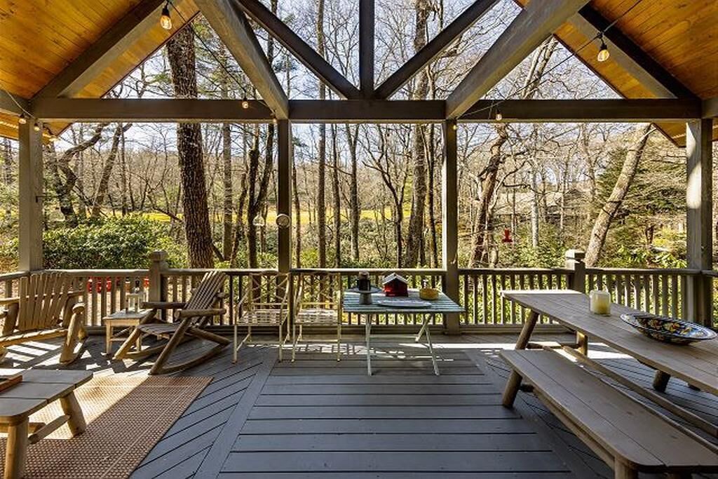 Photo of Outdoor in Lake Toxaway