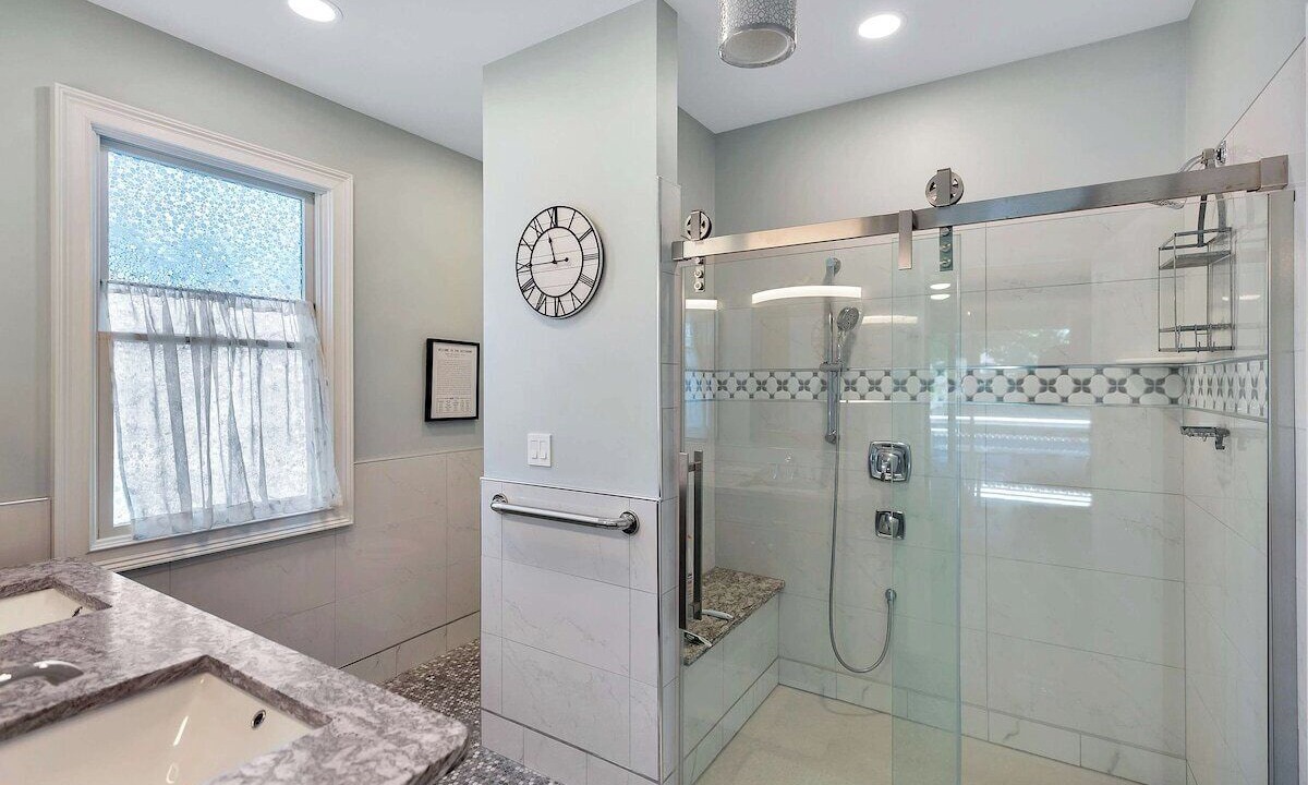 Photo of Bathroom in Salem